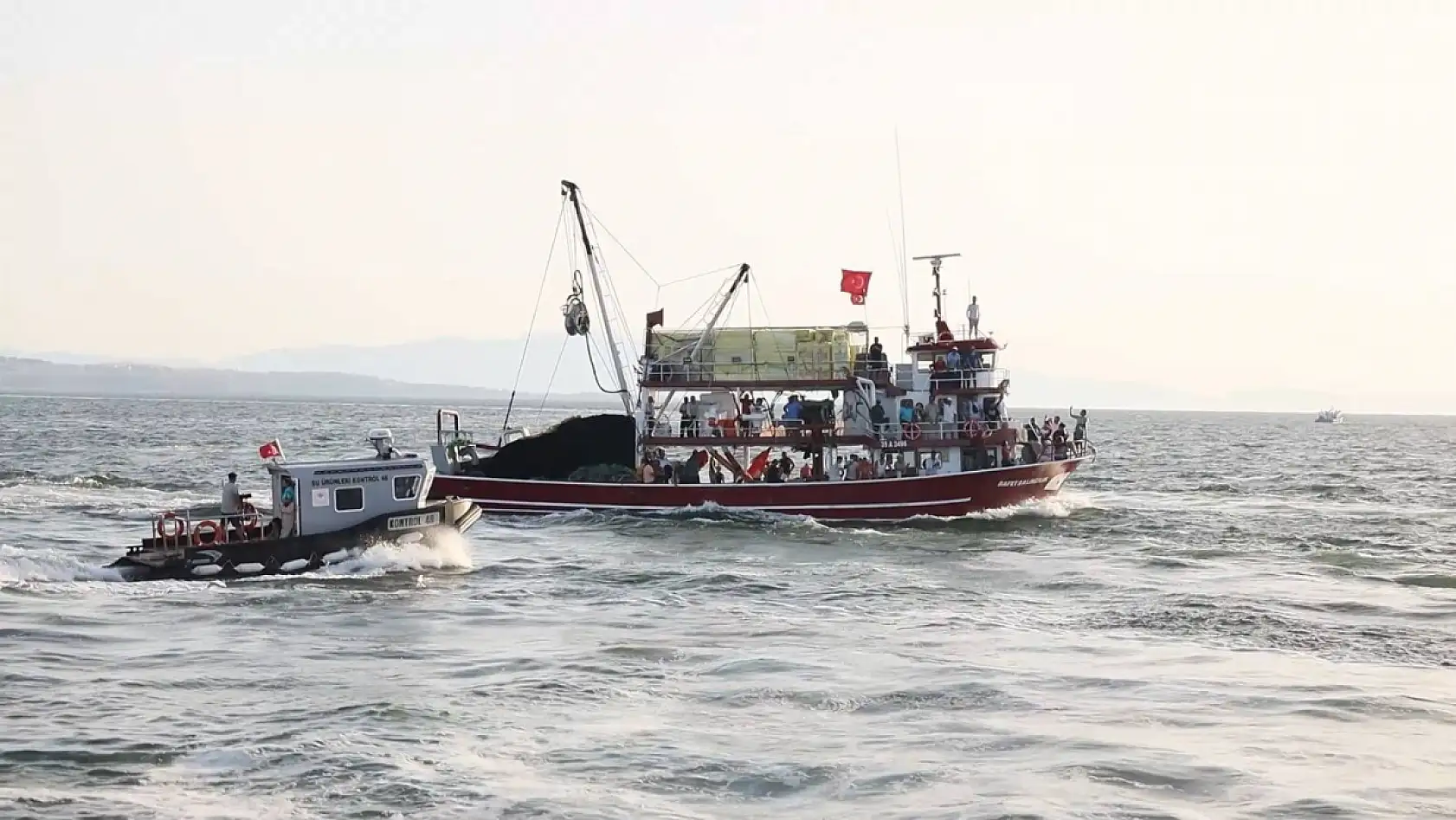 Muğla'da 2025-2026 Su Ürünleri Av Sezonu Güllük'te Törenle Başladı