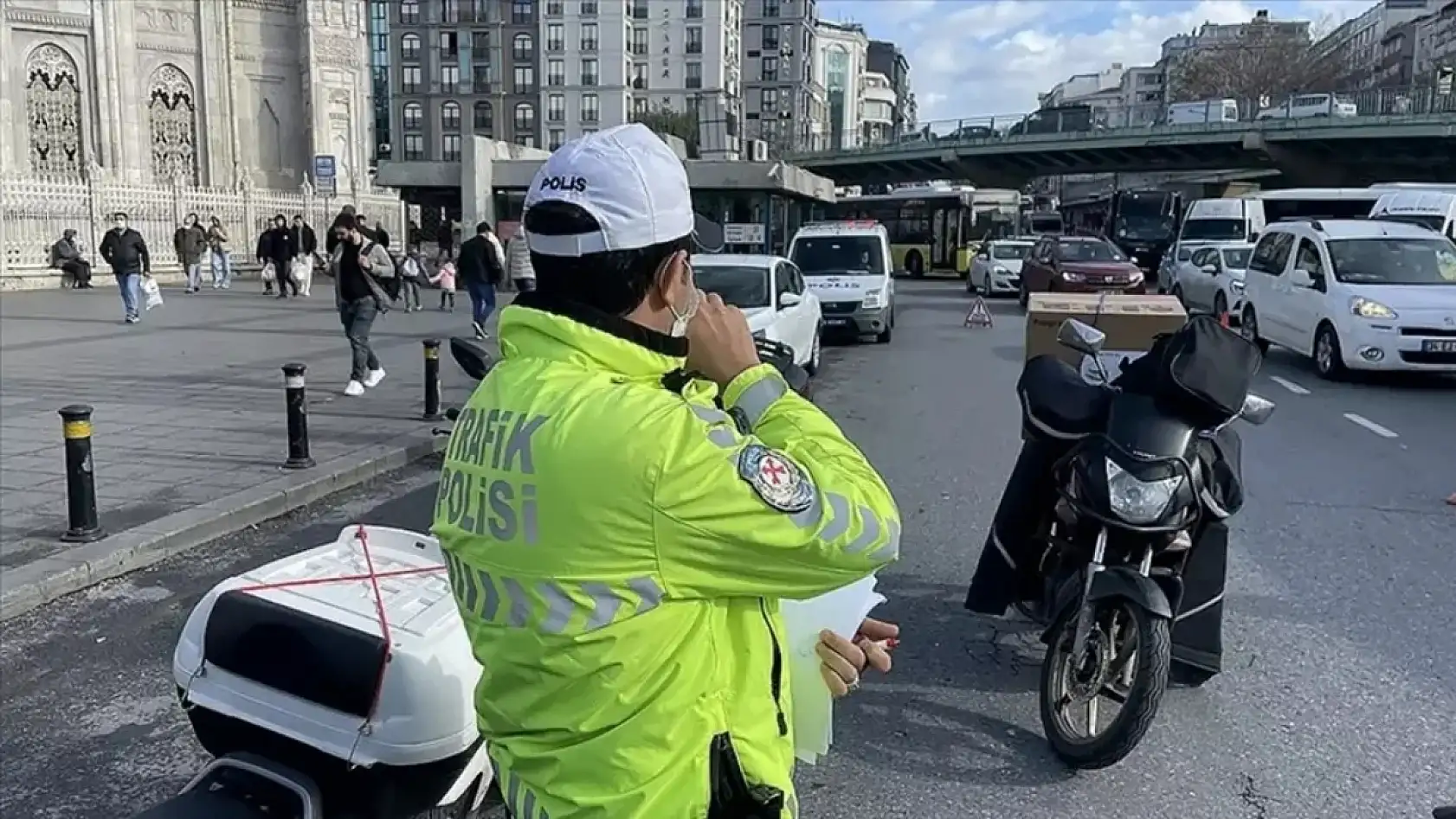 Kask takmayan motosiklet sürücülerine rekor ceza: 9 bin TL'ye kadar yükseldi!
