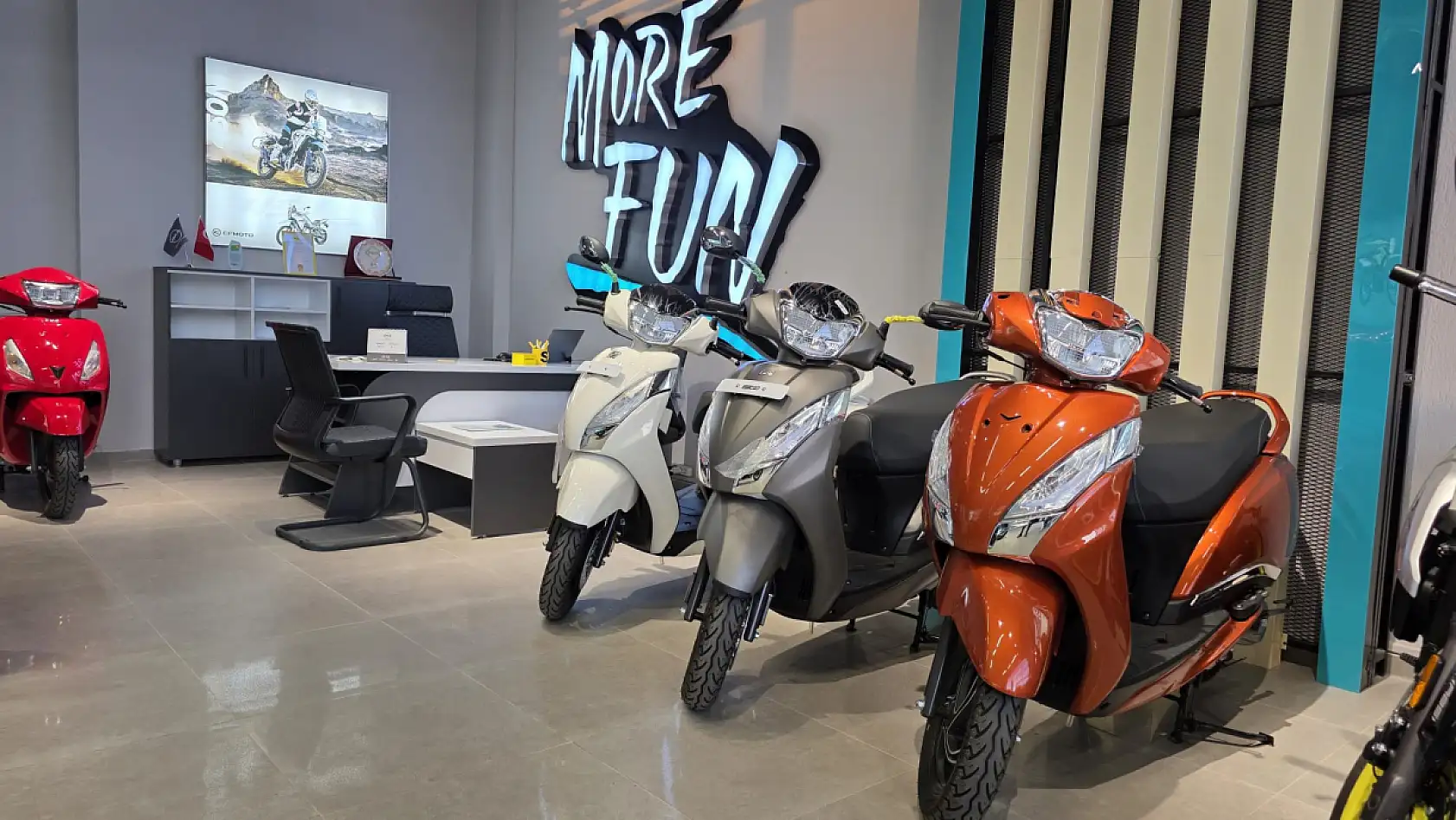 Bölgenin en büyük motosiklet plazası Milas'ta hizmete girdi