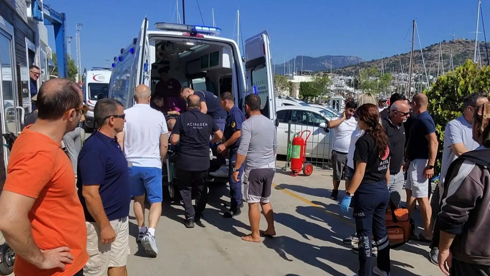 Bodrum Marina'da Patlama: İki Kişi Yaralandı