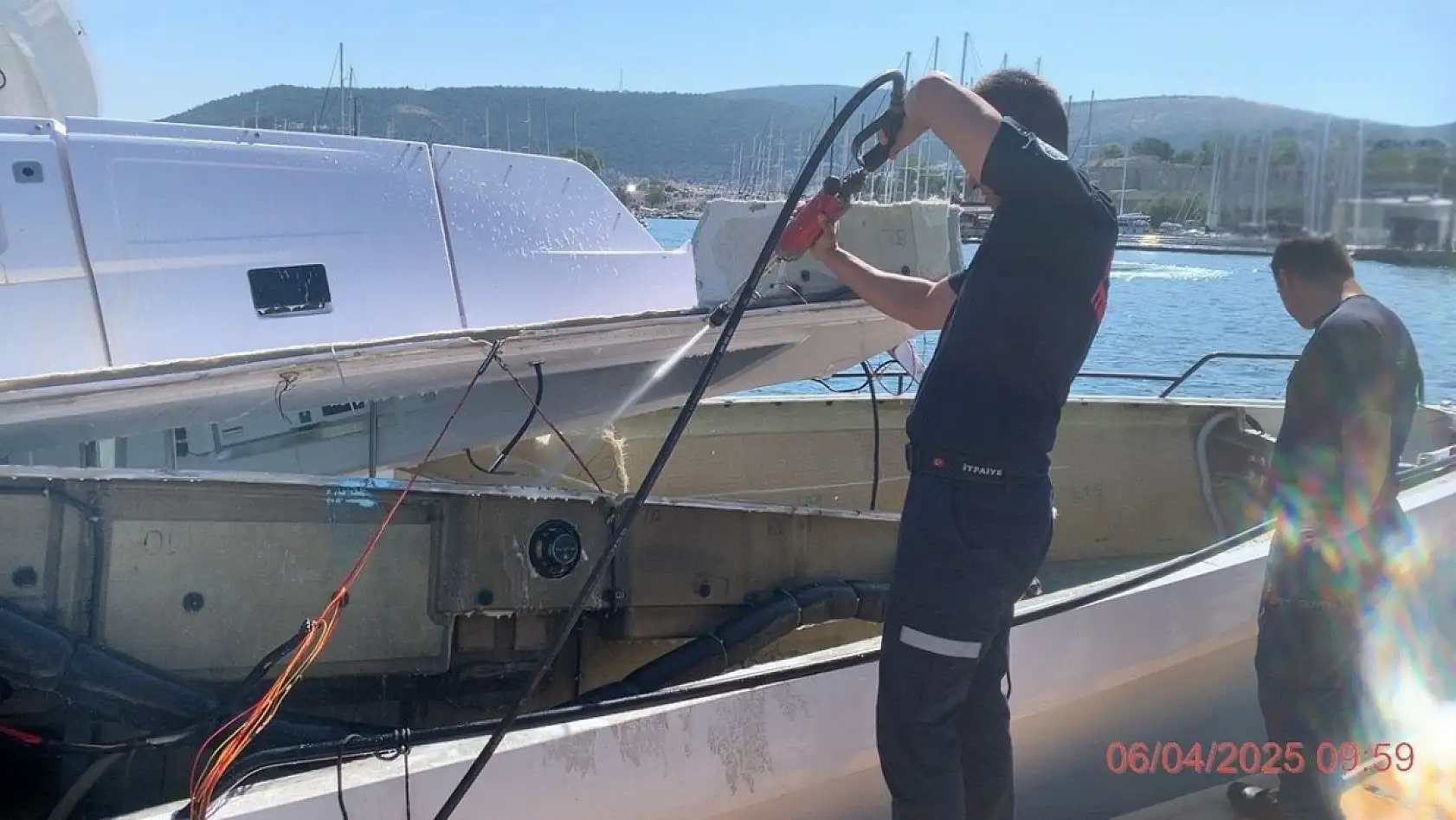 Bodrum Marina'da Patlama: İki Kişi Yaralandı