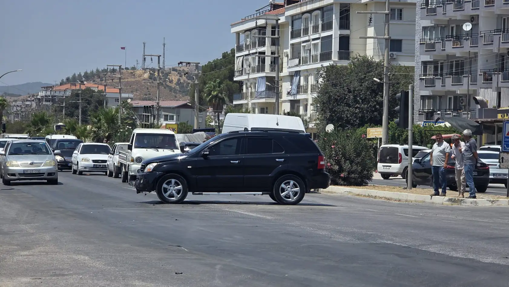 Milas Balçık Kavşağı'nda Kırmızı Işık İhlali Kazaya Yol Açtı