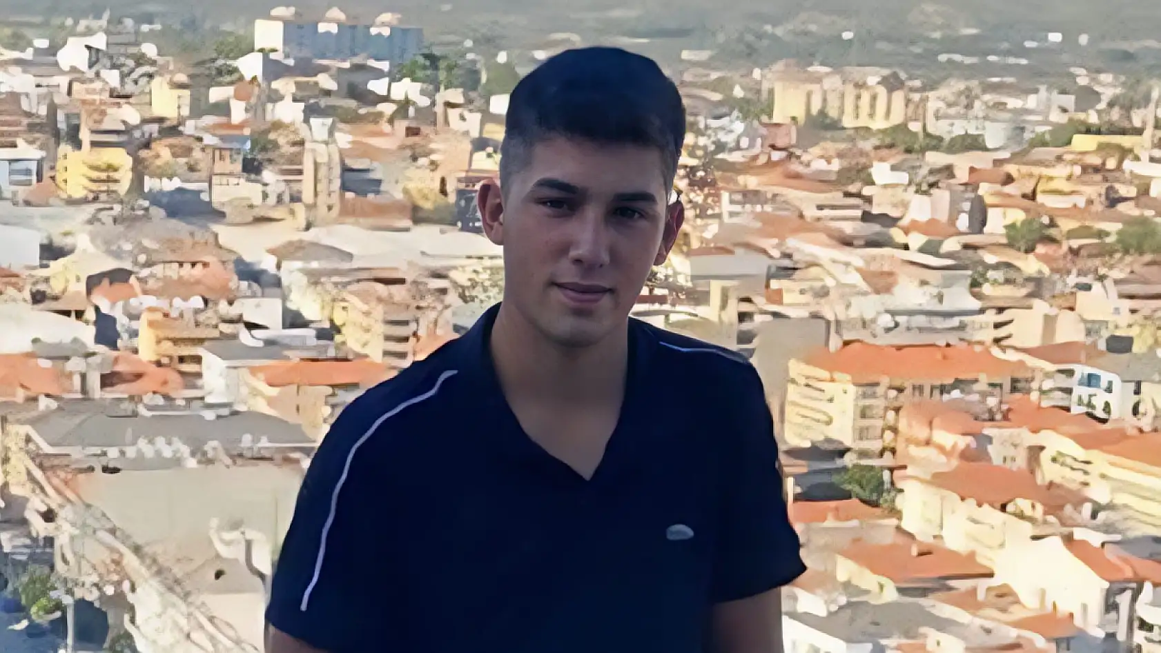 Milas'ta 17 Yaşındaki Deniz Genç Motosiklet Kazasında Hayatını Kaybetti