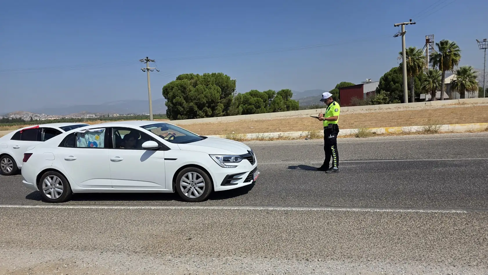 Milas'ta Ana Arterlerde Radar Denetimi Başladı
