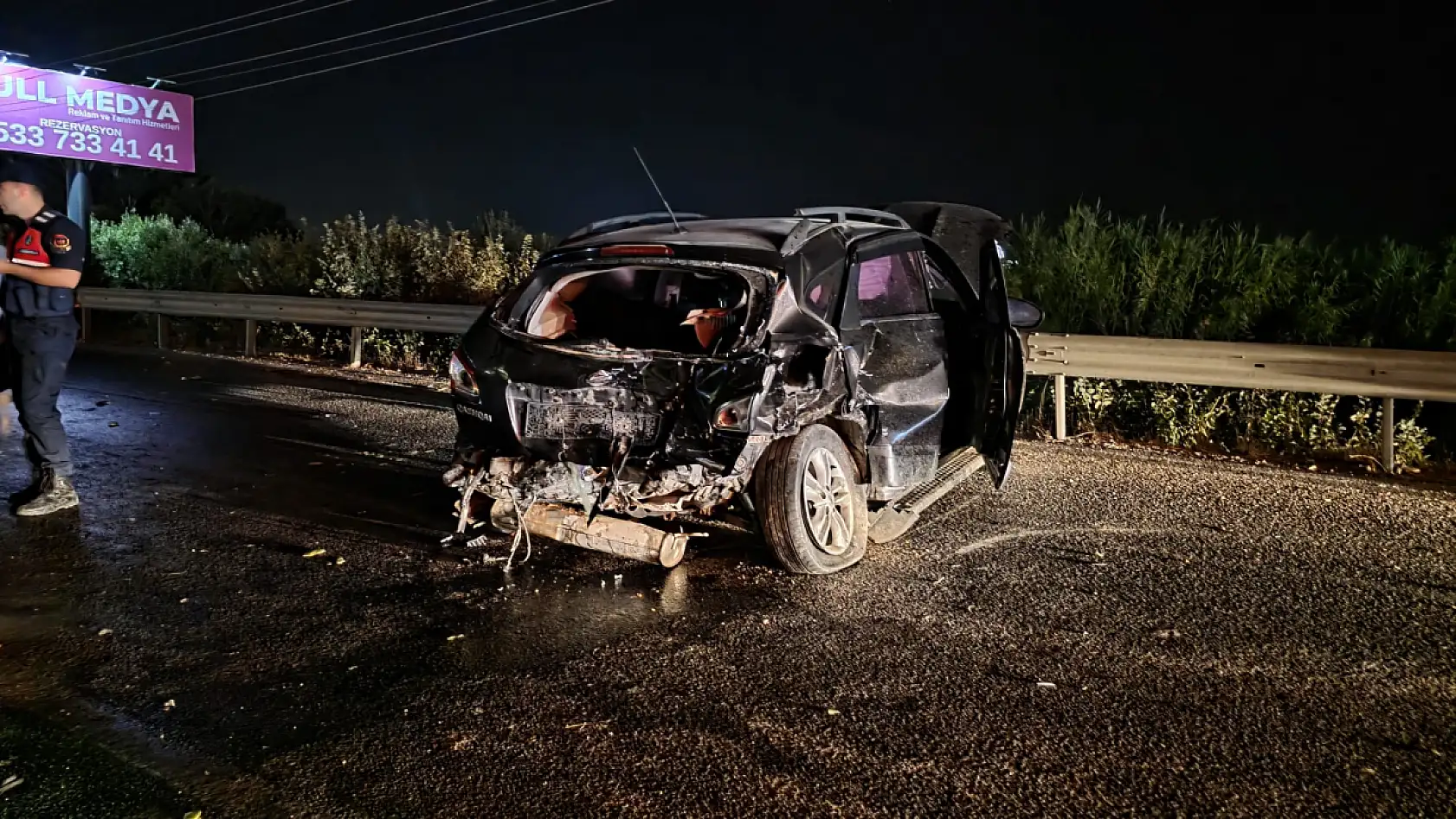 Milas-Bodrum Karayolu'nda Feci Kaza: 2'si Ağır 4 Yaralı