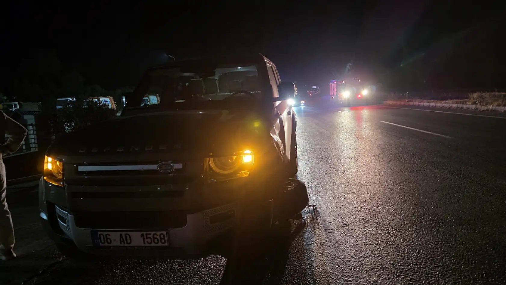 Milas-Söke Karayolunda Otomobiller Çarpıştı: 3 Yaralı