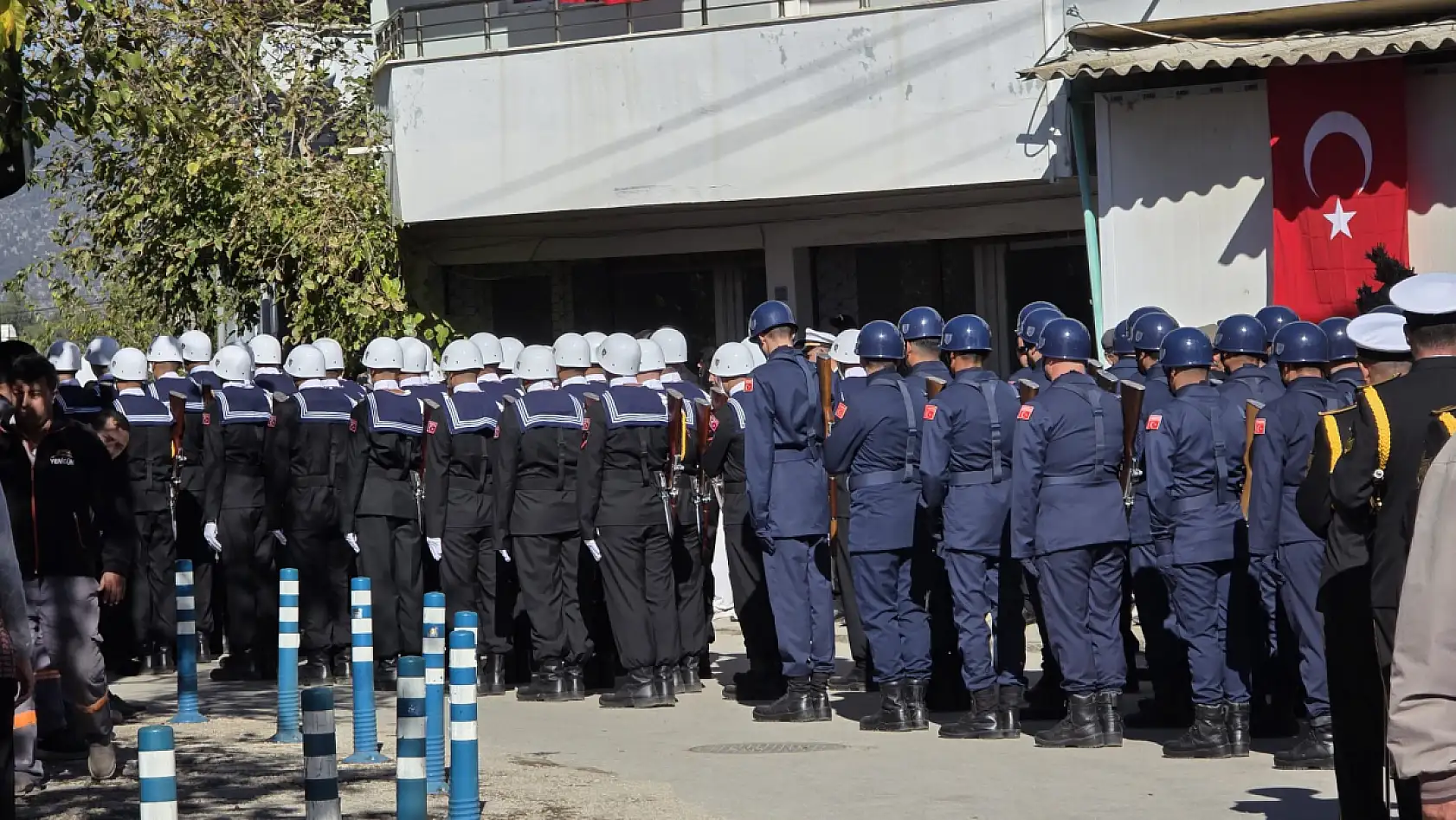 Şehidimiz Emrah Kuran Gözyaşlarıyla Ebediyete Uğurlandı