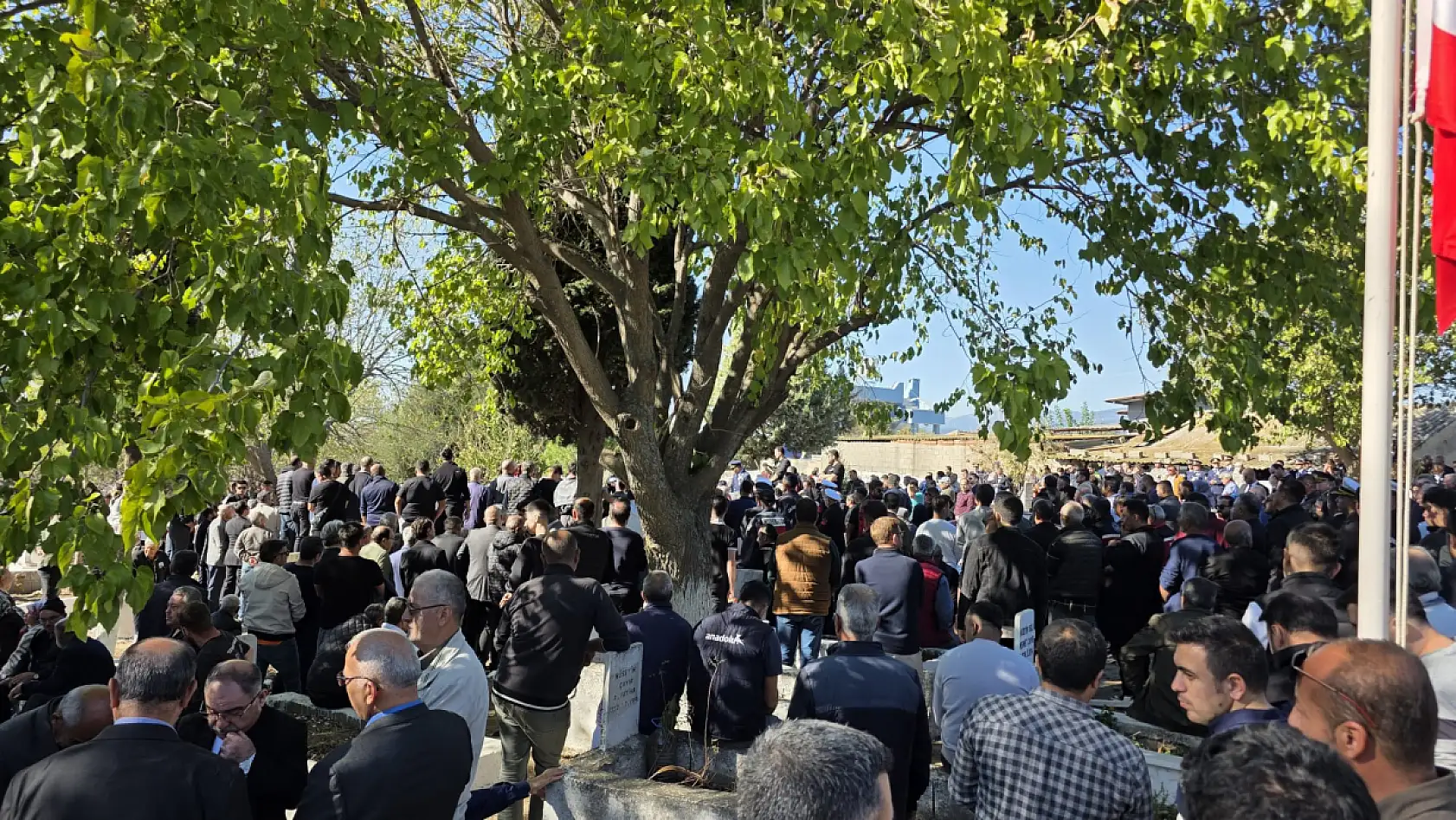 Şehidimiz Emrah Kuran Gözyaşlarıyla Ebediyete Uğurlandı