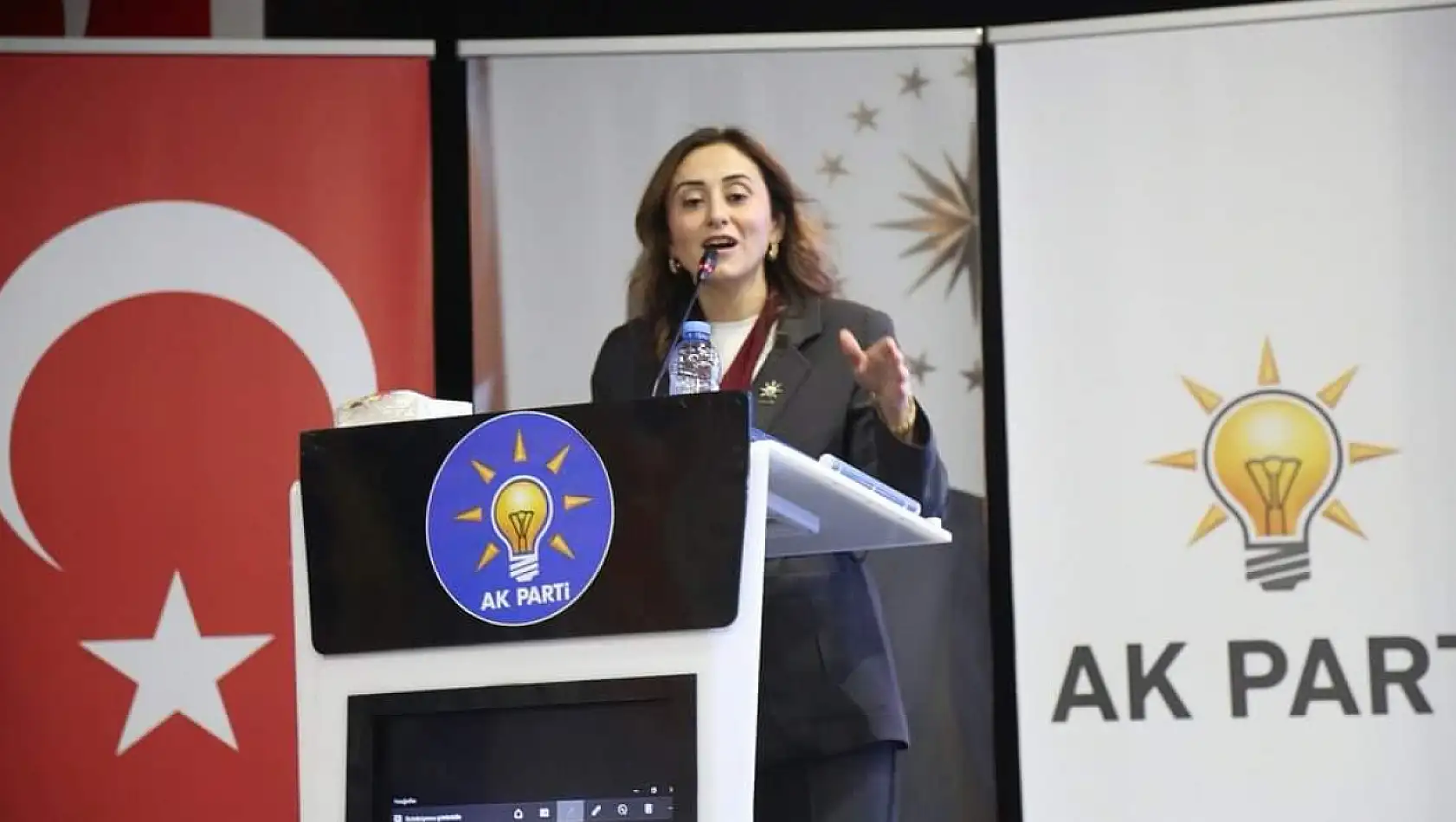 AK Parti Milas'ta Kongre Heyecanı: 'Doğru İle Yola Devam'