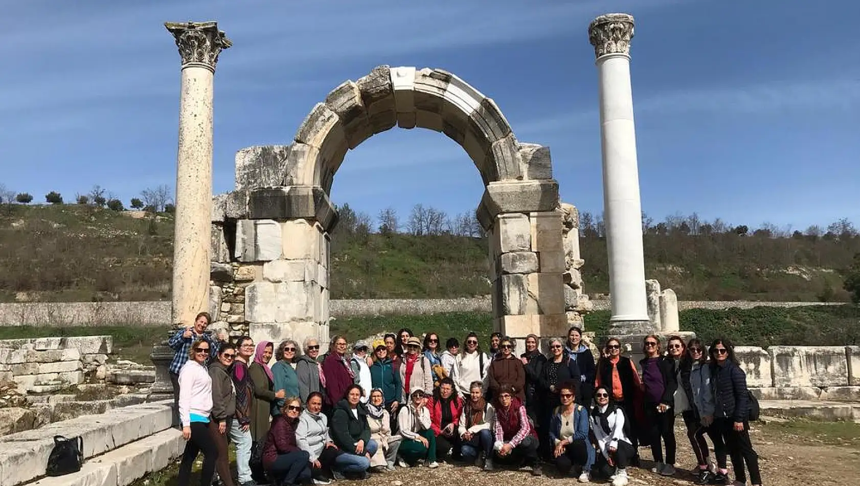 Kadınlar, Stratonikeia Antik Kenti'nde yürüdü…