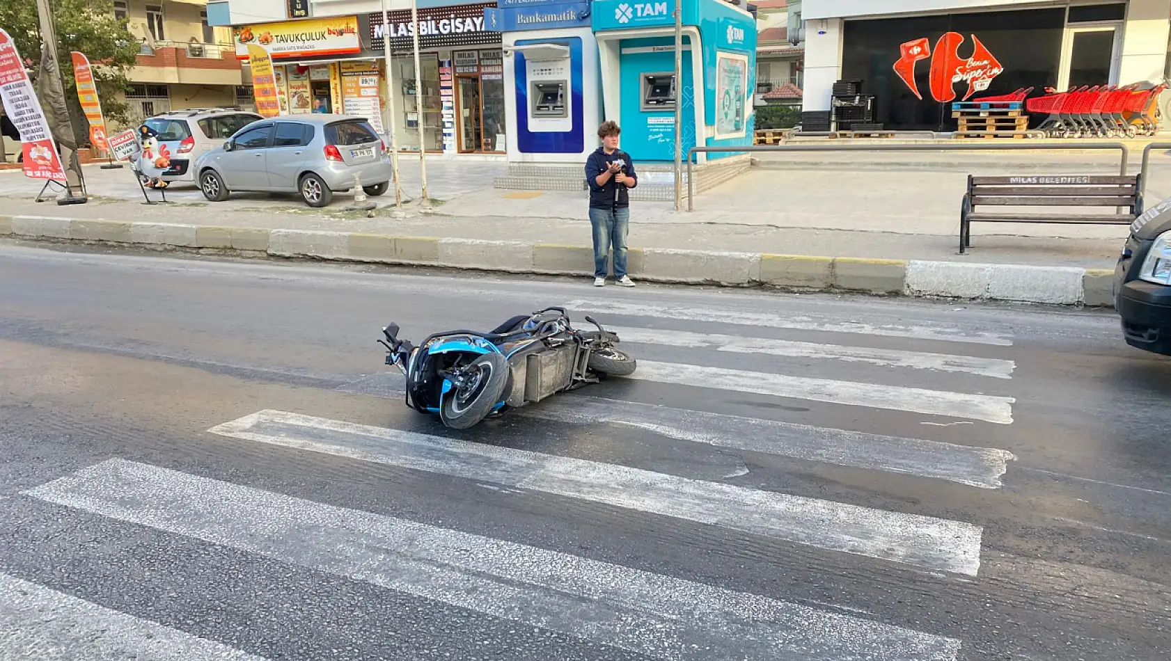 Milas'ta Feci Kaza: Motosiklet Sürücüsü Ağır Yaralandı