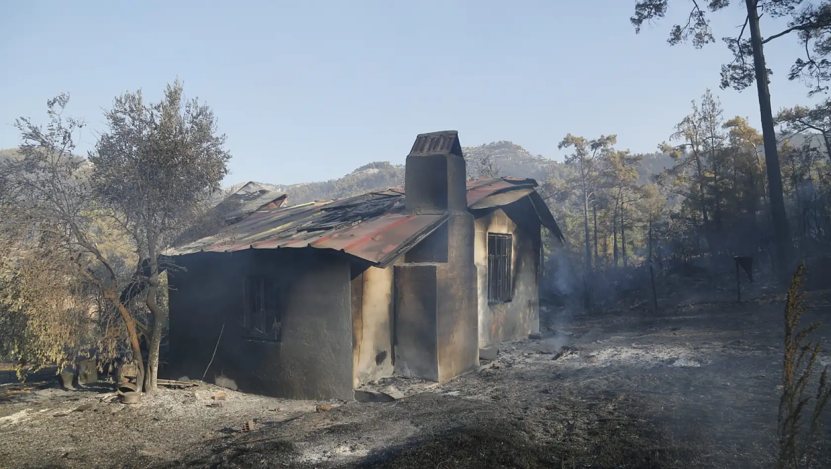 Muğla'daki Orman Yangını 43 Saat Sonra Kontrol Altına Alındı