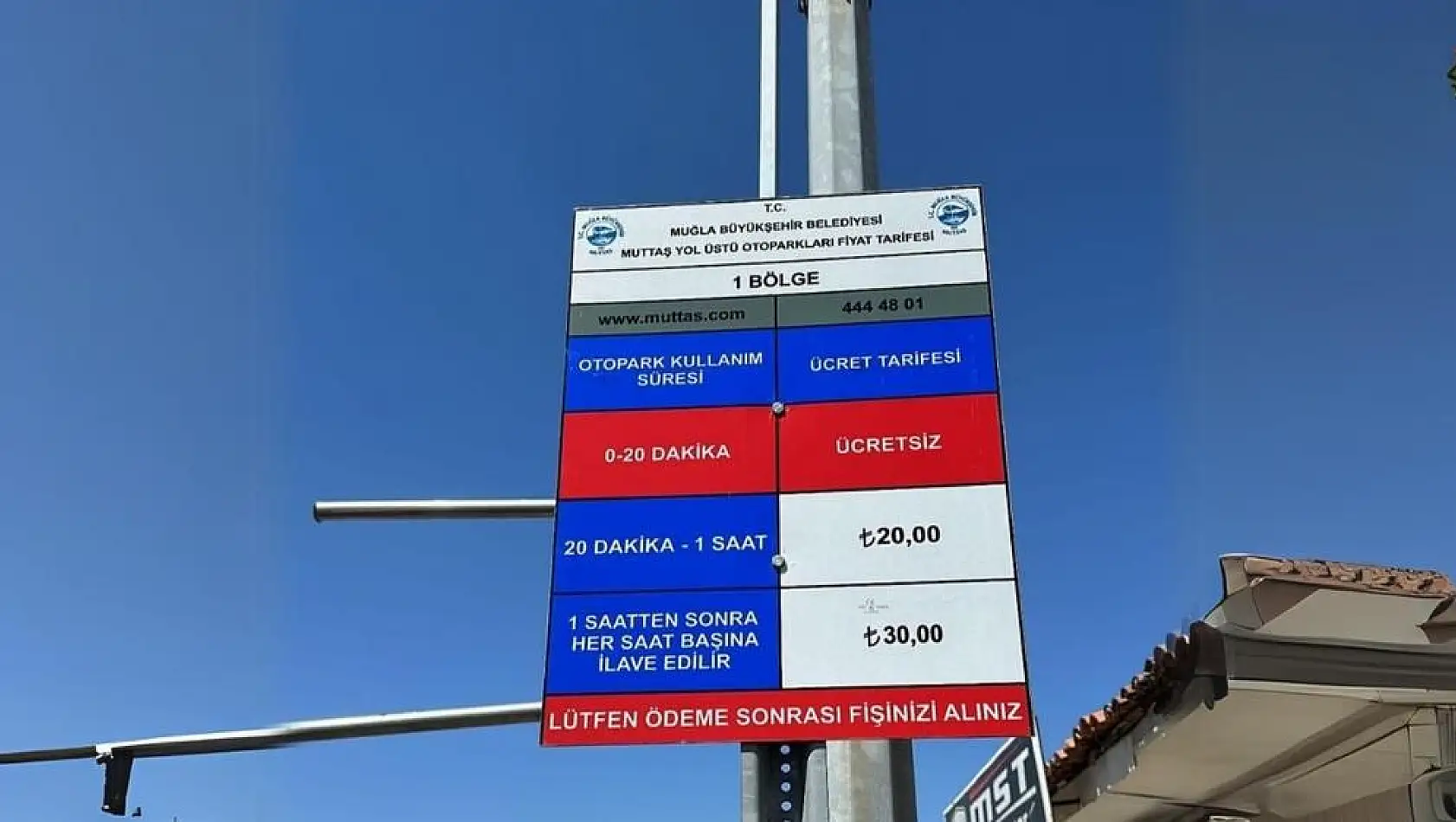 MUTTAŞ’ın İşleteceği Yol Üstü Otoparklar İçin Tabelalar Asıldı