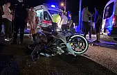 Balçık Kavşağı'nda Minibüs ile Motosiklet Çarpıştı 1 Kişi Yaralandı