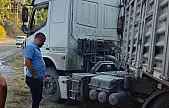 Beçin'de Tırdan Yükselen Dumanlar Paniğe Neden Oldu