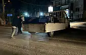 Milas Beçin Yolunda Kamyonet Çukura Düştü