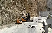 Milas OSB'de Forklift Kazası: Somalili Üniversite Öğrencisi Ağır Yaralandı