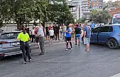 Milas'ta Ara Yoldan Çıkan Araç Seyir Halindeki Otomobile Çarptı: 4 Kişi Yaralandı