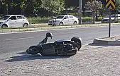 Milas'ta kamyonet ile motosiklet çarpıştı: Bir kişi yaralandı