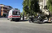 Milas'ta Kaza: Motosiklet Otomobille Çarpışmamak İçin Devrildi: 2 Yaralı