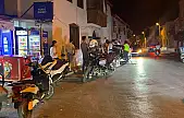 Milas'ta Kontrolden Çıkan Motosiklet Direğe Çarptı: 2 Kişi Yaralandı