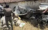Milas'ta TIR dehşeti: Kamyonete çarpıp şarampole sürükledi