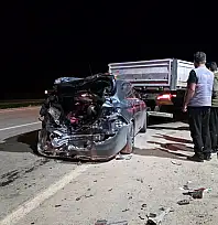 Milas'ta Dönüş Yapmak İsteyen Araç Zincirleme Kazaya Neden Oldu 4 Kişi Yaralandı