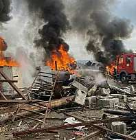 Milas'ta hurdalıkta strafor yangını kısa sürede söndürüldü