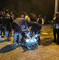 Milas'ta Motosiklet ile Kamyonetin Çarpıştığı Kazada Kurye Yaralandı