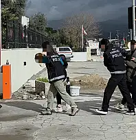 Milas'ta sokak satıcılarına yönelik uyuşturucu operasyonu: 6 şüpheli adliyeye sevk edildi