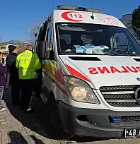Milas'ta Yeni Yılın İlk Kazası Ucuz Atlatıldı: Lozan Caddesi'nde Yaya Yaralandı