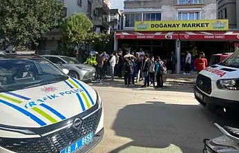 Akkent Pazar Yeri Karşısında Yayaya Otomobil Çarptı