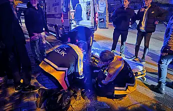 Milas Sanayi Caddesi'nde Hareketli Anlar: Kurye Kaza Yapıp Yaralandı