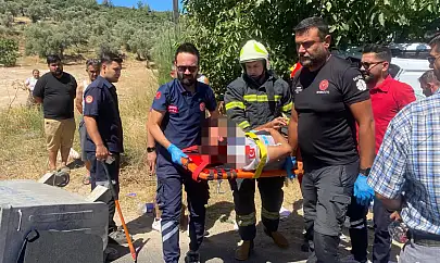 Milas Beçin Mahallesi'nde Kamyonet Yan Yattı: Sürücü Araçta Sıkıştı