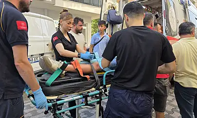 Milas'ta Motosiklet Yayaya Çarptı: Kaza Sonrası Kavga Çıktı