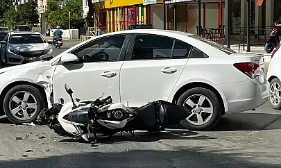 Milas'ta Otomobil ile Motosiklet Çarpıştı: 1 Yaralı