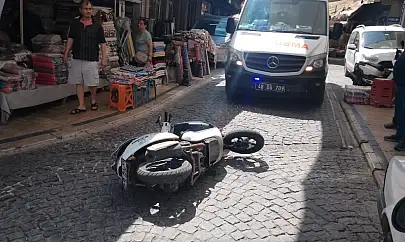 Milas'ta Yolun Karşısına Geçmek İsteyen Yayaya Motosiklet Çarptı