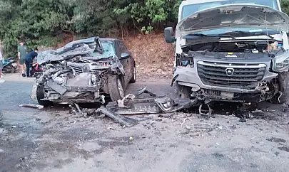 Torba Demirbükü'nde Feci Kaza: 4 Yaralı