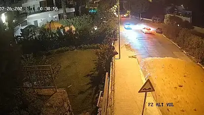 Bodrum'da Ana İsale Hattı Patladı: Vatandaşlar Tsunami Sandı