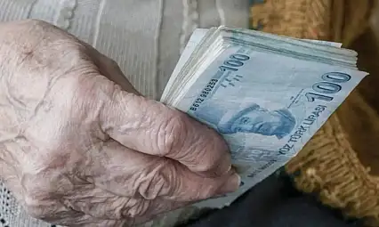 Emekli bayram ikramiyesi 4 bin TL oldu