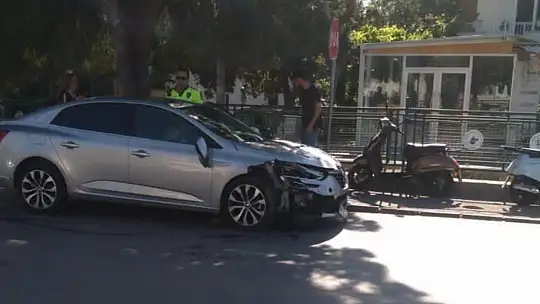 Üçgen parkta meydana gelen kazada bir kişi yaralandı