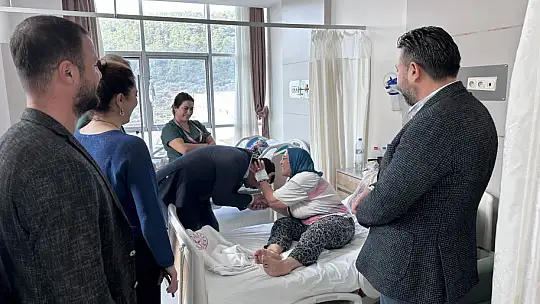 MHP Milas'tan Hastane Ziyareti: 'Derdiniz Derdimizdir'