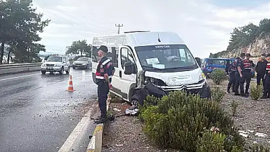 Milas-Bodrum Karayolunda Feci Kaza: 19 Kişi Yaralandı