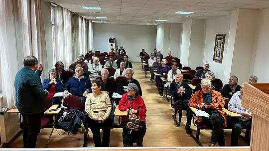 Milas'ta Dr. Burçak Ekiztepe ile kırsalda umut dersi