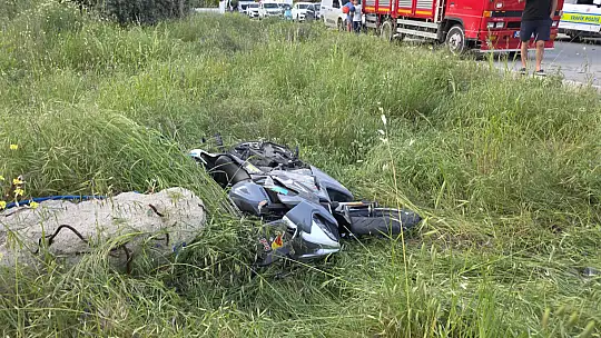 Milas'ta otomobil ile motosiklet çarpıştı: 1 kişi yaralandı