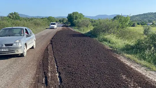 Milas Ören yolunda prina döküldü yol trafiğe kapandı