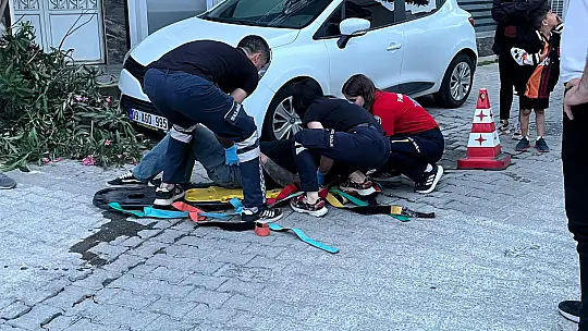 Milas'ta motosiklet park halindeki araca çarptı: Sürücü yaralandı