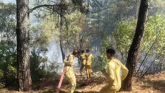 Maden Sahasında Yangın Çıktı, Ekipler Anında Müdahale Etti