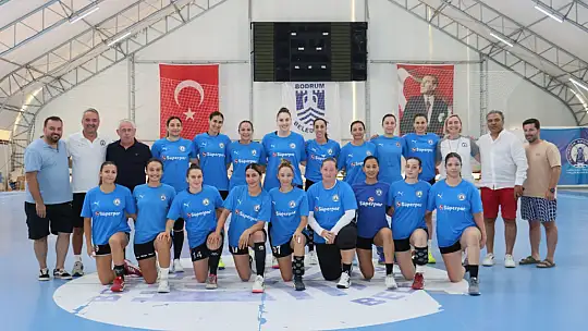 Armada Praxis Yalıkavak Spor Kadın Hentbol Takımı Sezon Hazırlıklarına Başladı