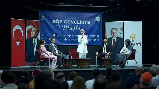 Bakan Göktaş Milas'ta Gençlerle Söyleşide Buluştu